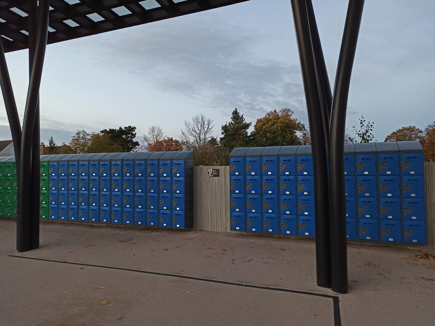 PE lockers in France