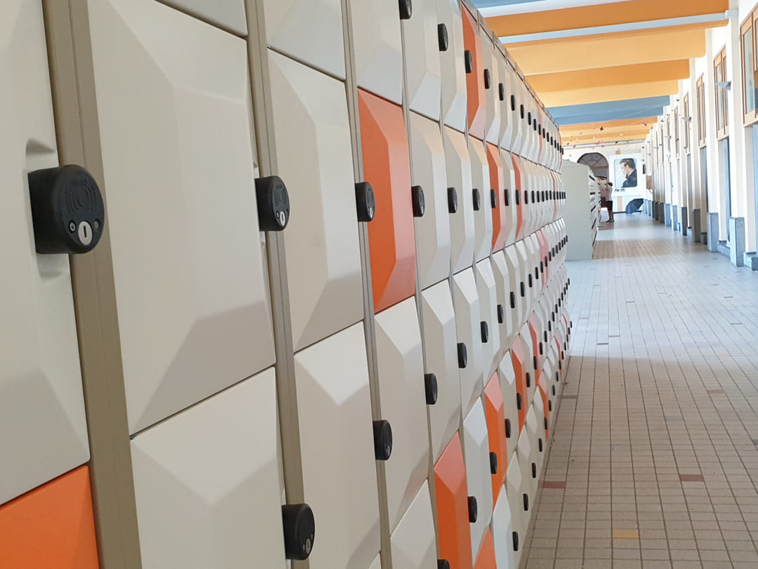 PE lockers in France